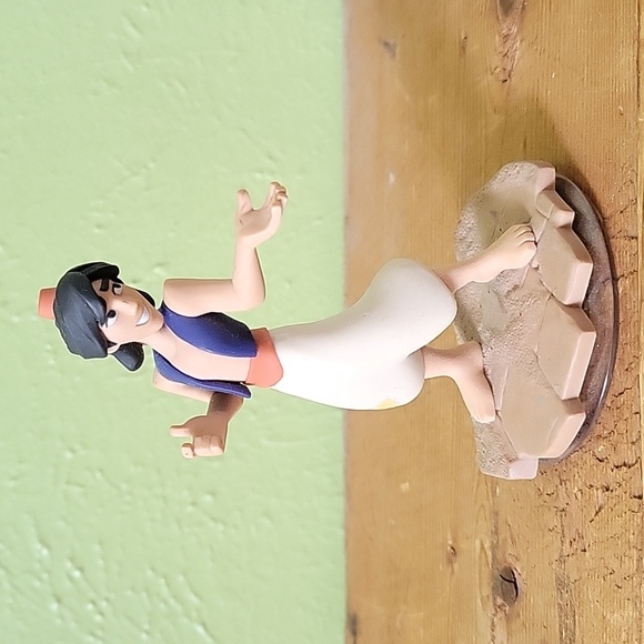 Aladdin Disney Infinity Character - Picture 2 of 4